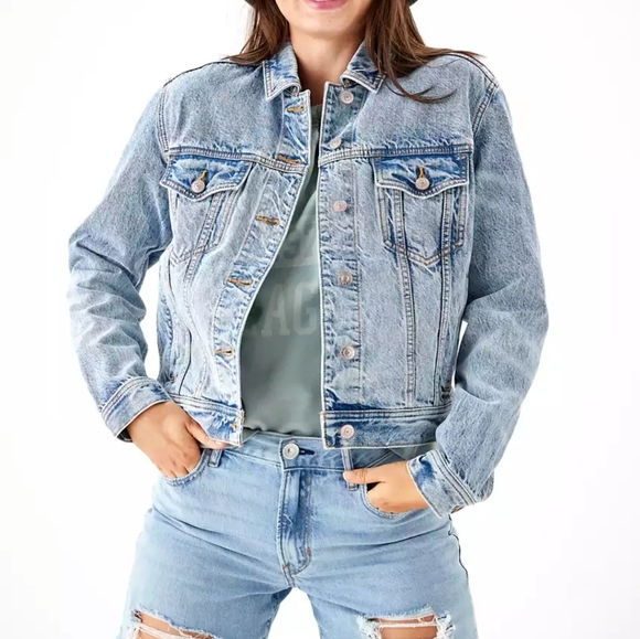 American Eagle Outfitters Denim Trucker Jacket W/Skeletrino Size Medium - Picture 10 of 11